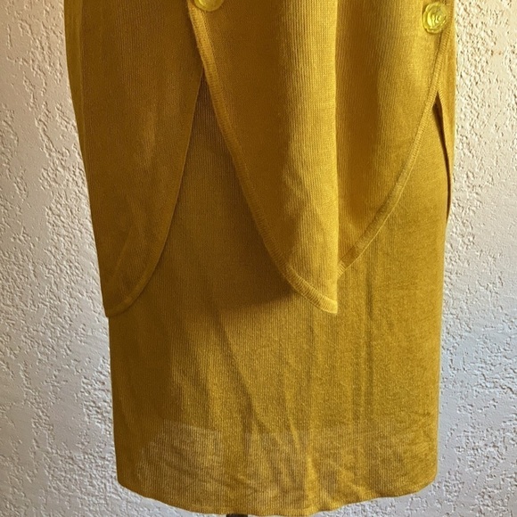 NINA RICCI PARIS VTG mustard color siut. Med?? As is - Picture 4 of 14